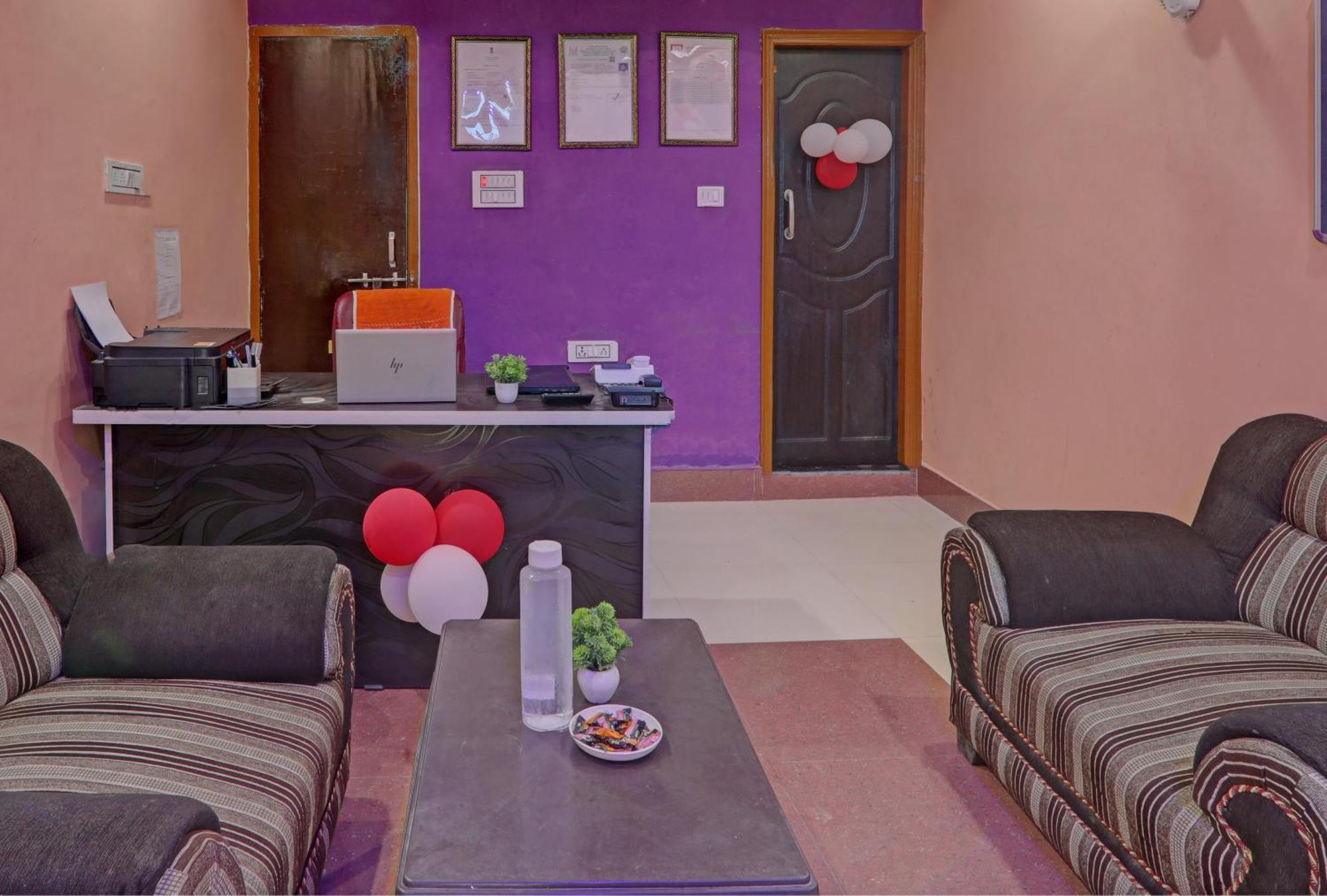 Hotel O Surya Inn Pura Raghunāth Εξωτερικό φωτογραφία